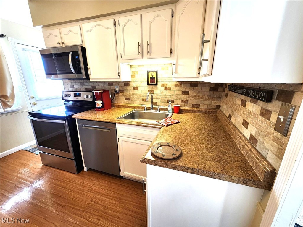 4128 Riverview Lane Lorain OH 44055