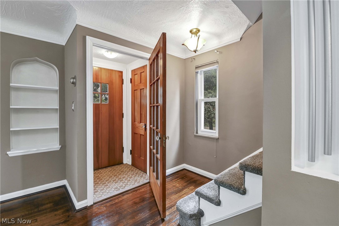 94 E 217th Street Euclid OH 44123