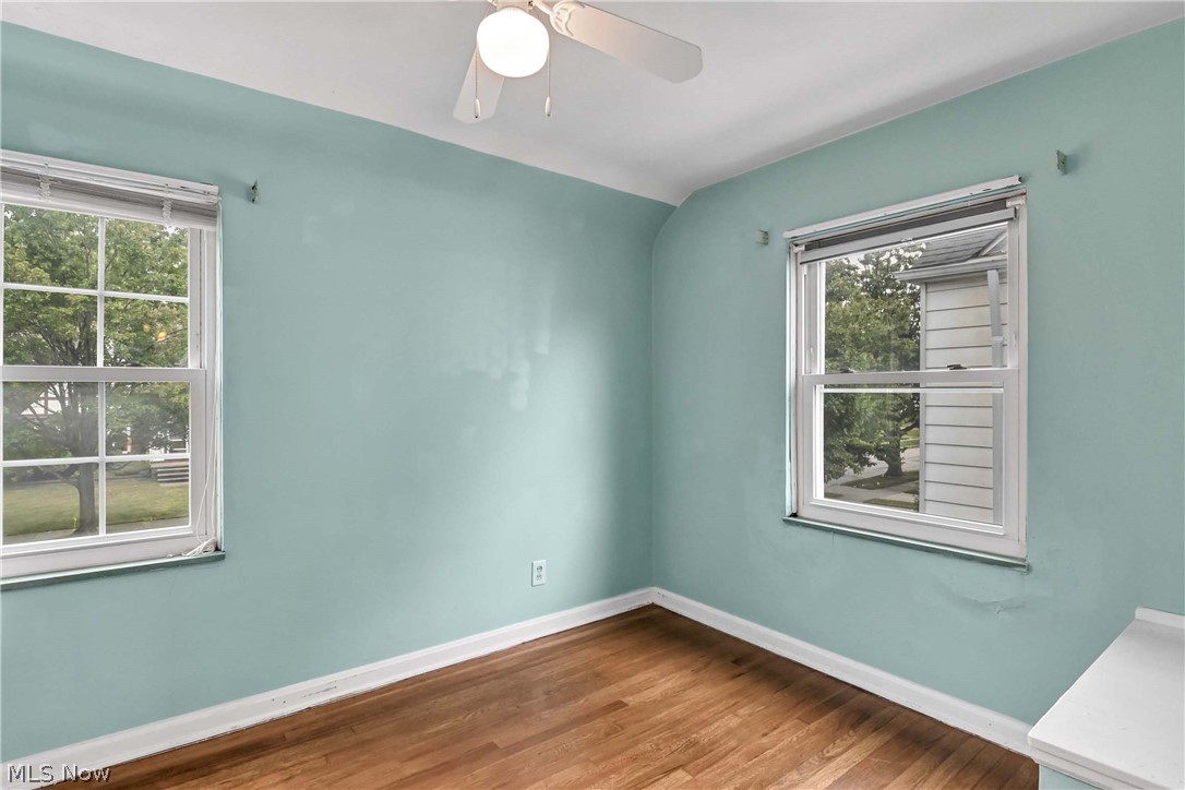 94 E 217th Street Euclid OH 44123