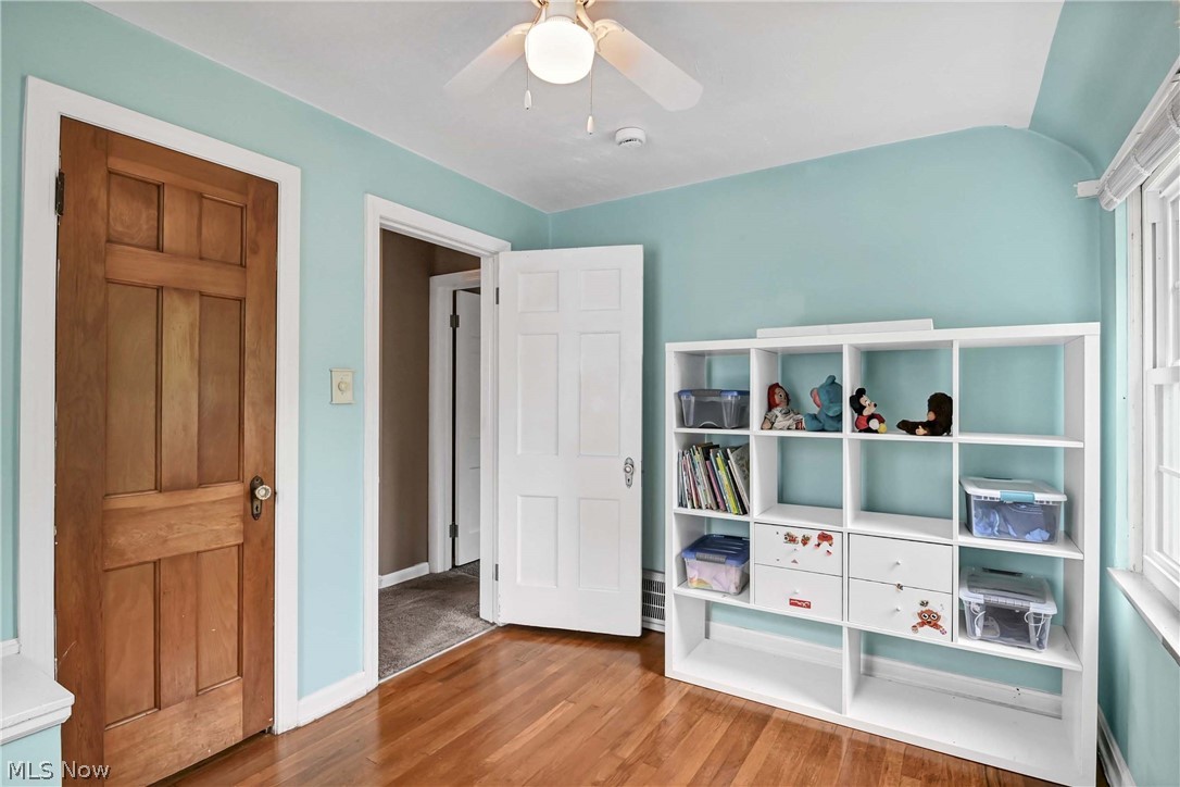 94 E 217th Street Euclid OH 44123