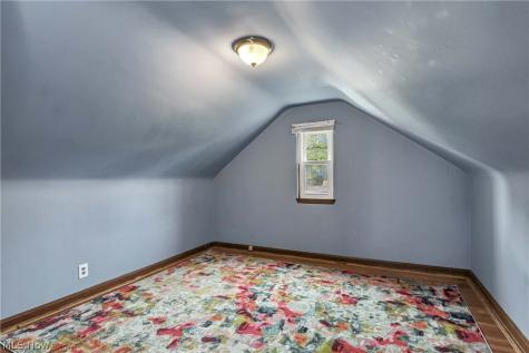 94 E 217th Street Euclid OH 44123