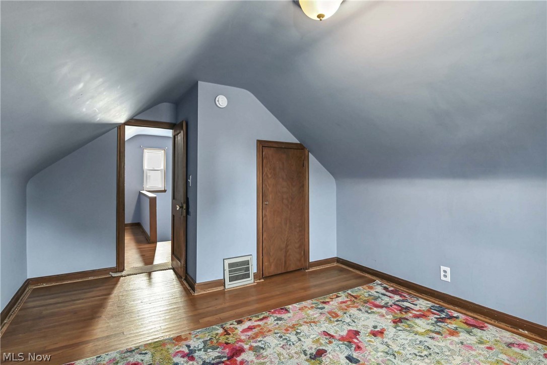 94 E 217th Street Euclid OH 44123