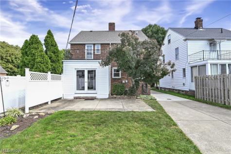 94 E 217th Street Euclid OH 44123