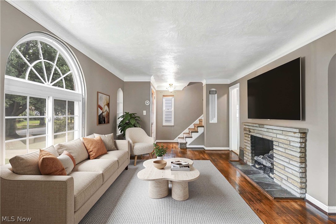 94 E 217th Street Euclid OH 44123