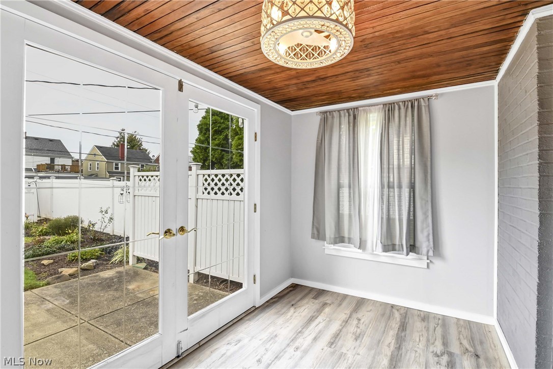 94 E 217th Street Euclid OH 44123