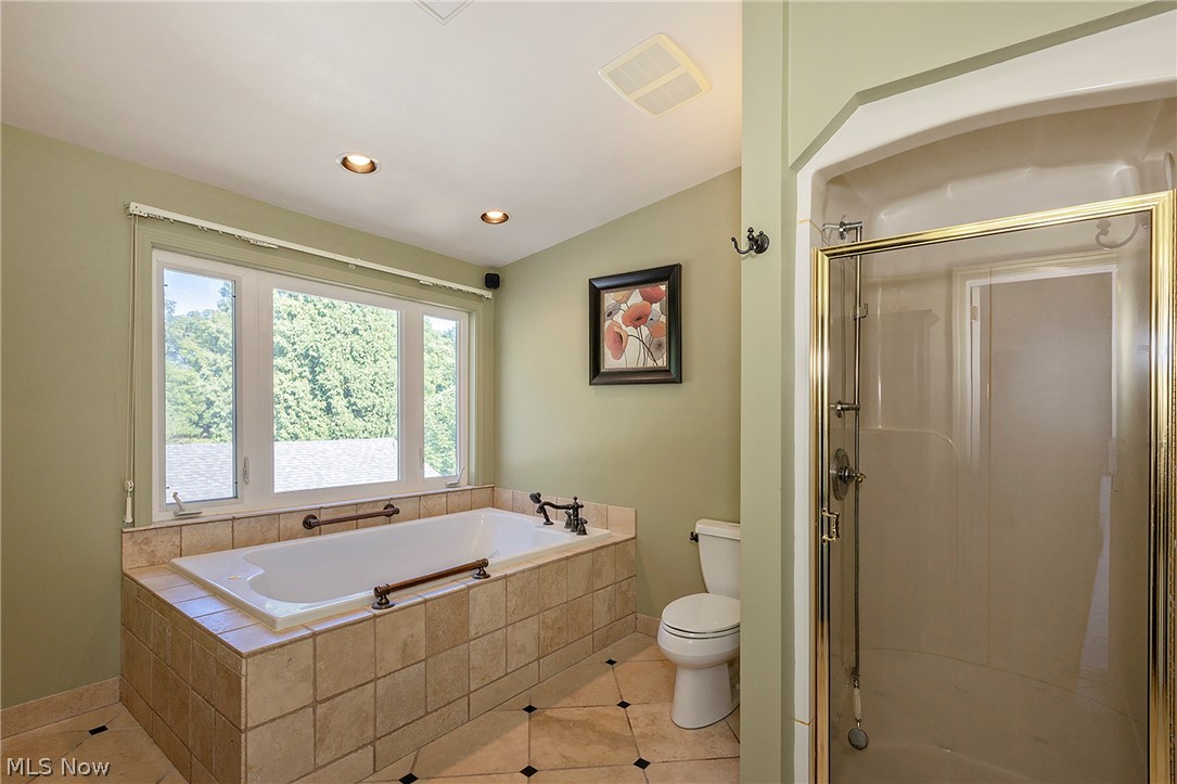1016 Lander Road Highland Heights OH 44143