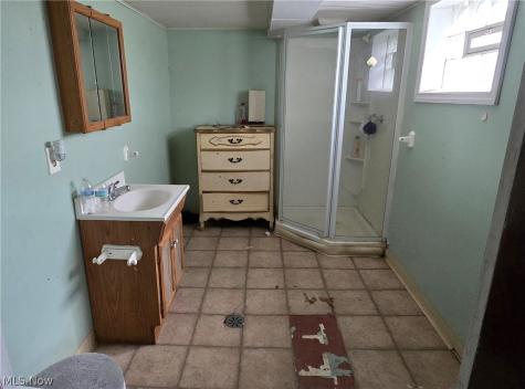 439 Delmar Avenue Akron OH 44310