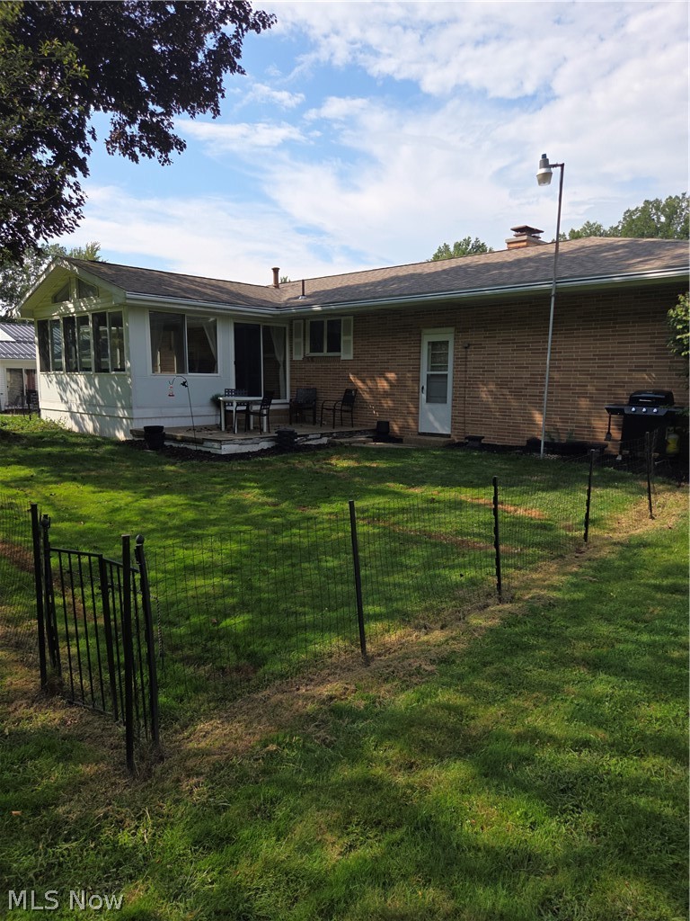 409 Durst Drive NW Warren OH 44483