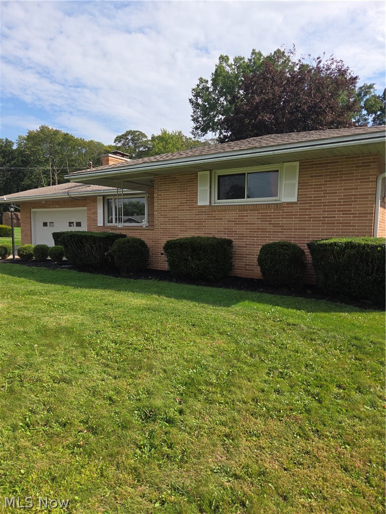 409 Durst Drive NW Warren OH 44483