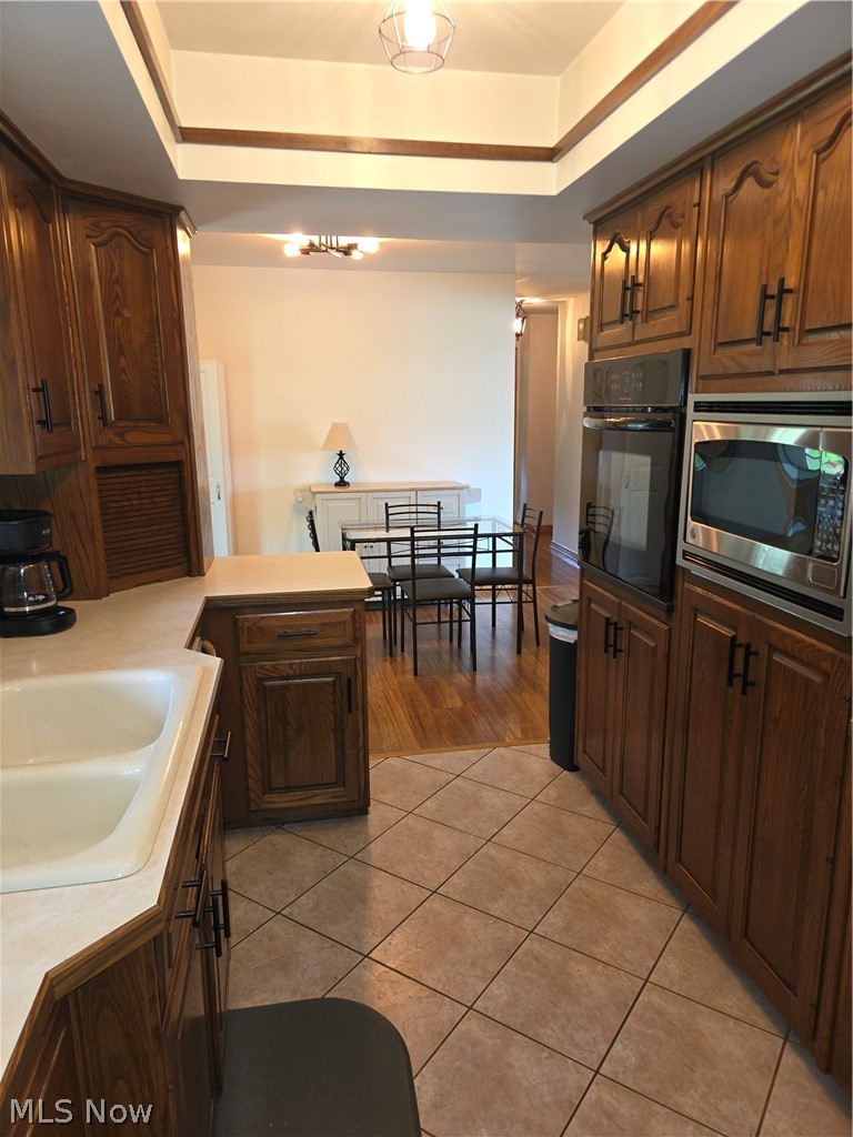 409 Durst Drive NW Warren OH 44483