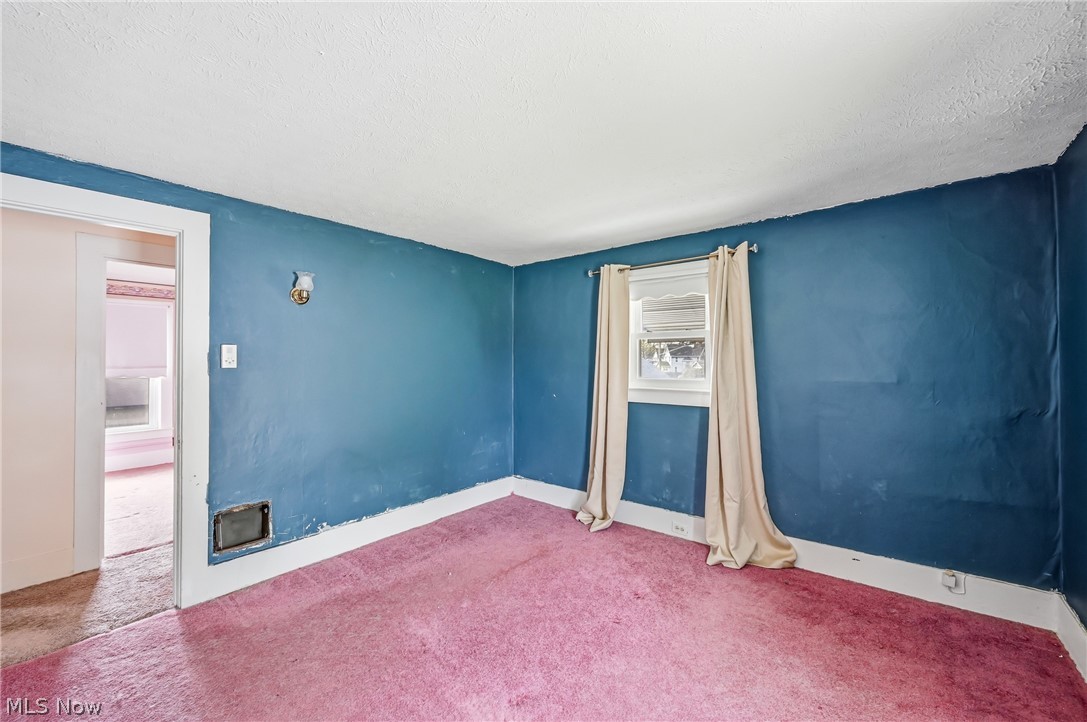 1224 Buena Vista Avenue NE Warren OH 44483