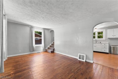33 Parkway Boulevard Alliance OH 44601