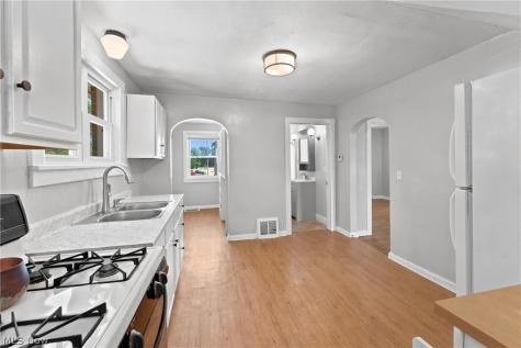 33 Parkway Boulevard Alliance OH 44601