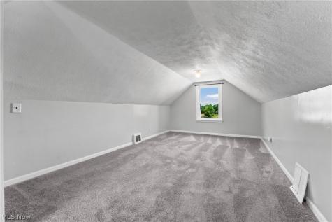 33 Parkway Boulevard Alliance OH 44601