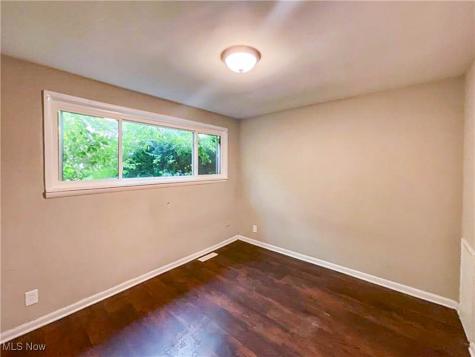 17209 Palda Drive Cleveland OH 44128