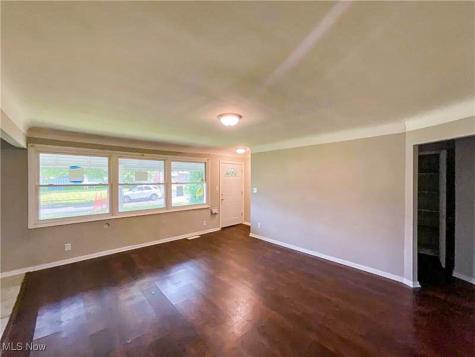 17209 Palda Drive Cleveland OH 44128