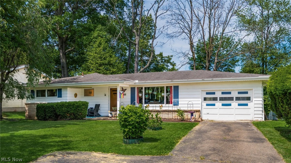 2525 Geneva Drive Zanesville OH 43701
