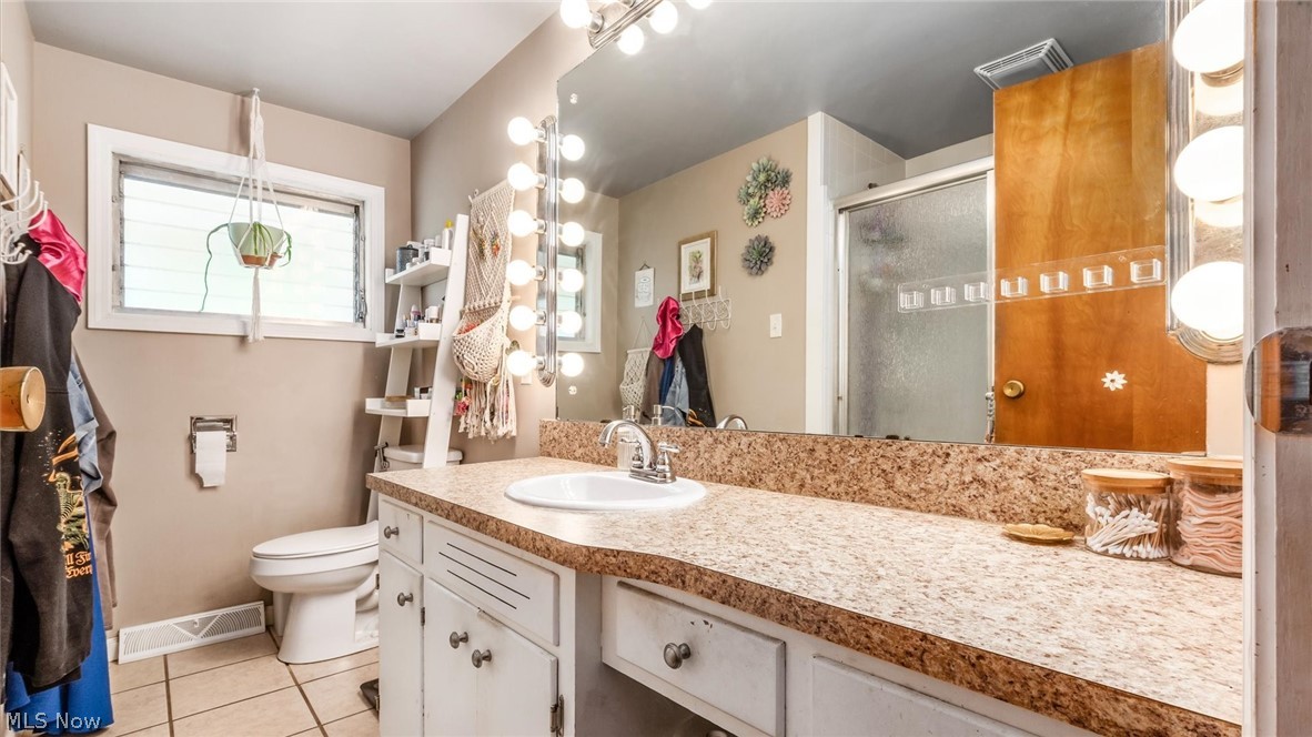 2525 Geneva Drive Zanesville OH 43701