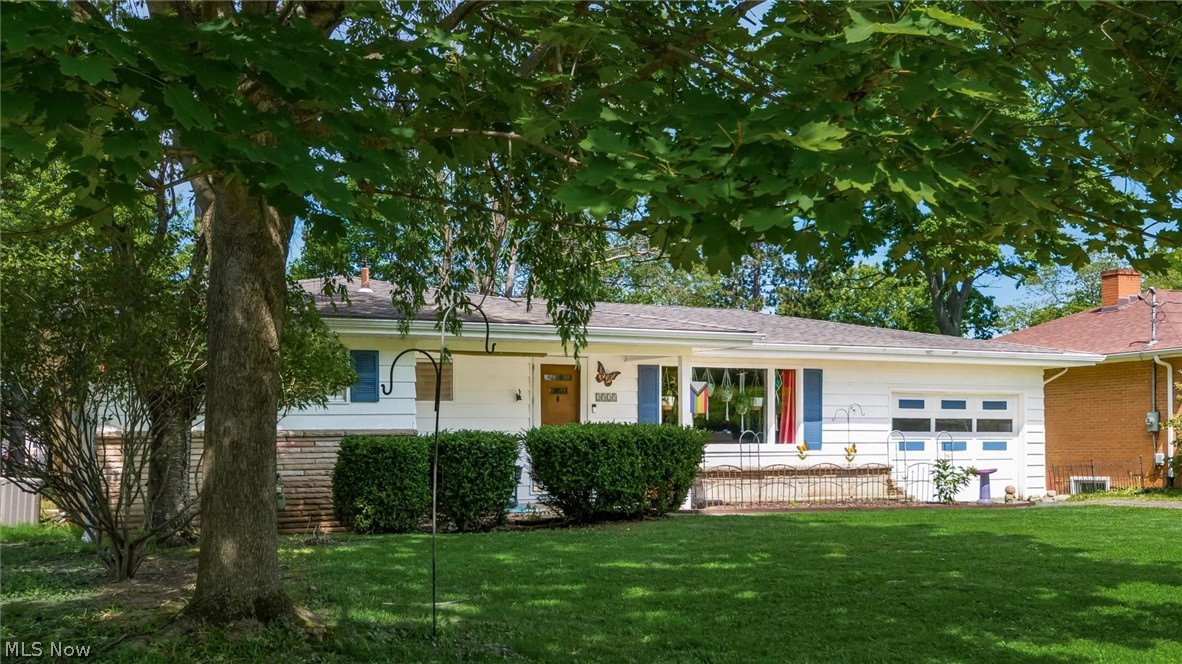 2525 Geneva Drive Zanesville OH 43701