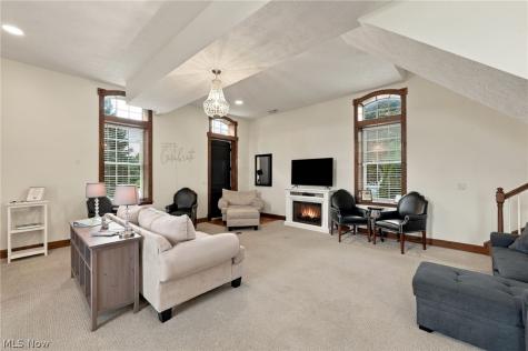 42764 Russia Road Elyria OH 44035