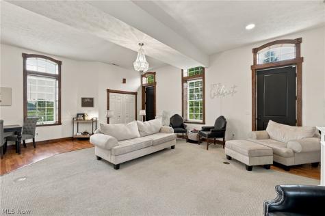 42764 Russia Road Elyria OH 44035