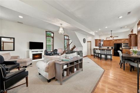 42764 Russia Road Elyria OH 44035