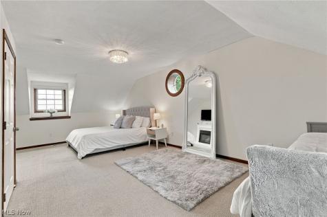 42764 Russia Road Elyria OH 44035