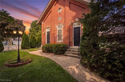 42764 Russia Road Elyria OH 44035