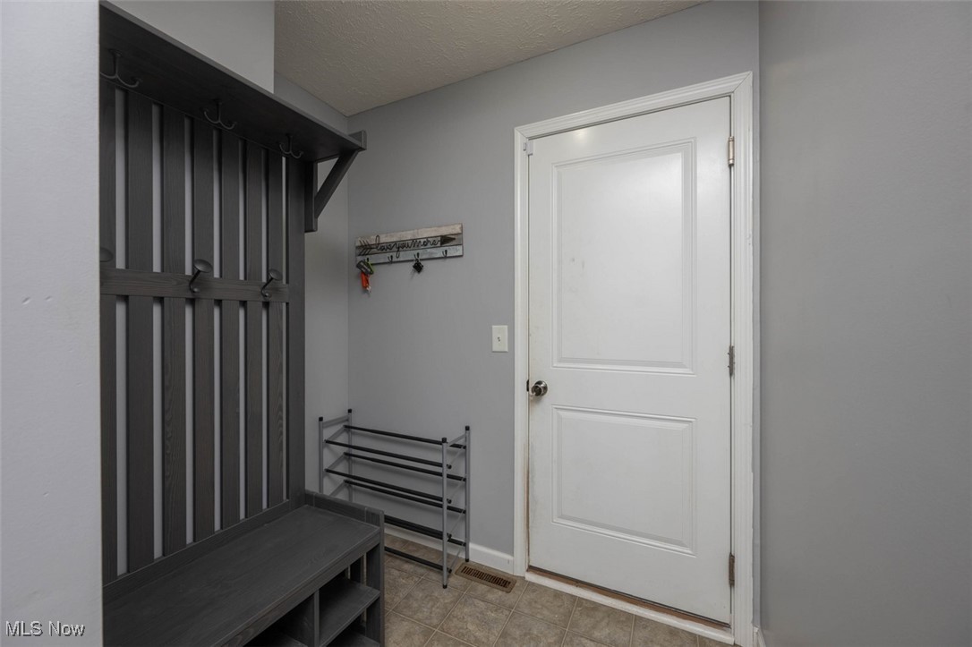 2827 Sickels Circle SE Massillon OH 44646