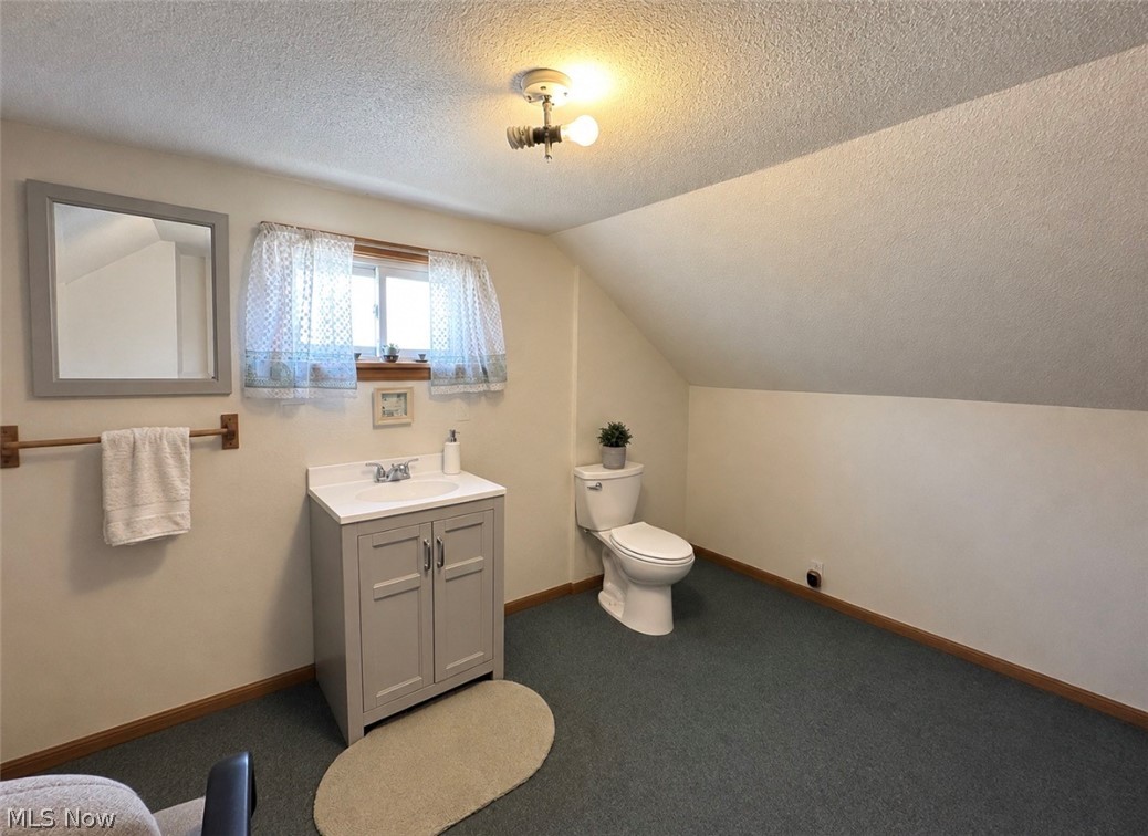 196 Charles Street East Liverpool OH 43920
