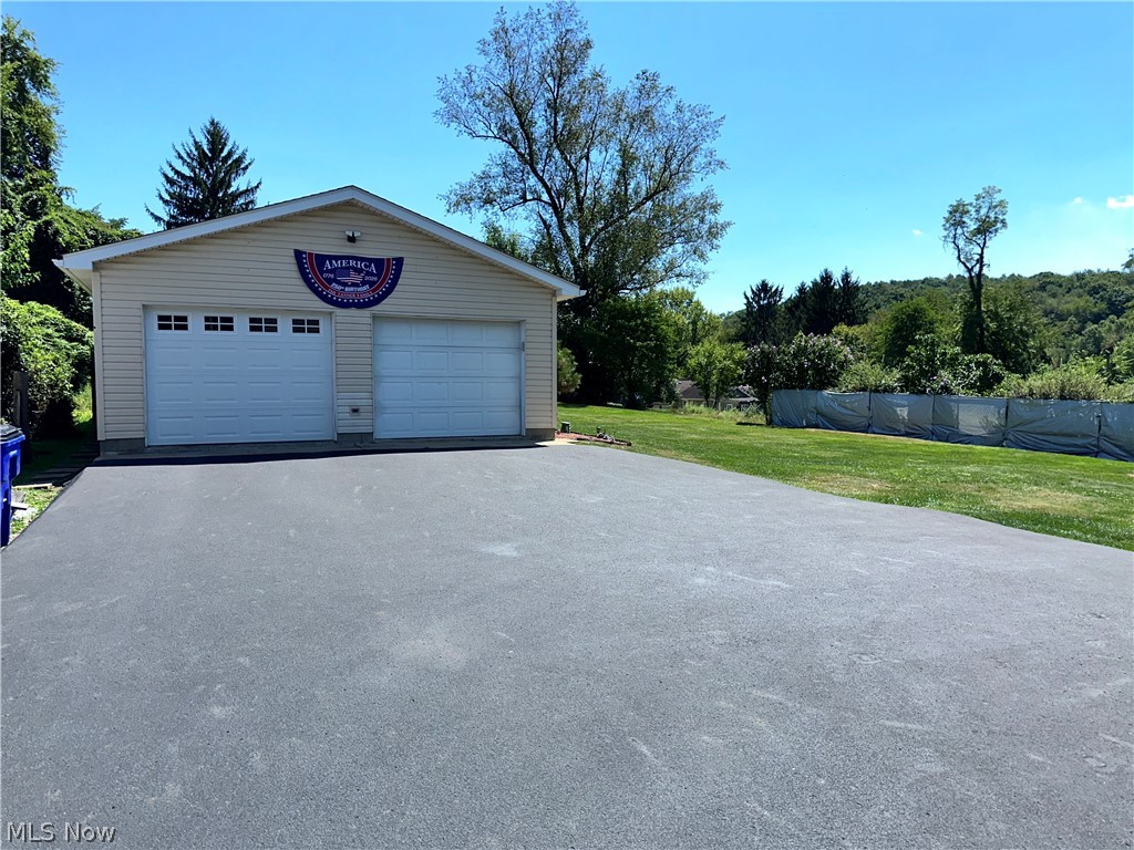 196 Charles Street East Liverpool OH 43920