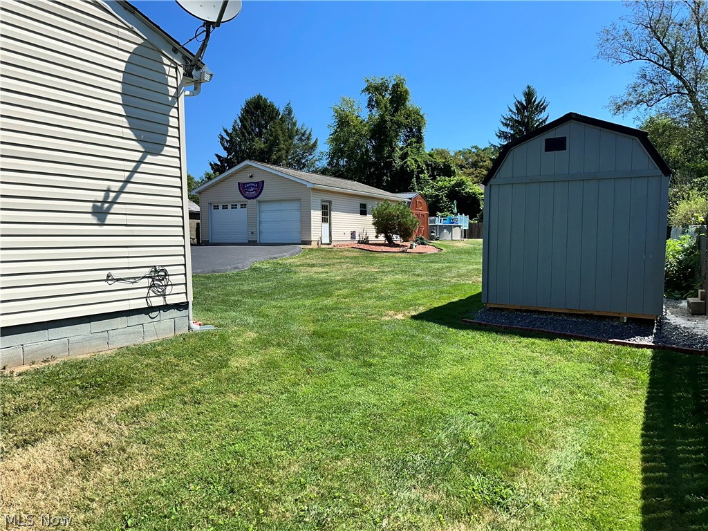 196 Charles Street East Liverpool OH 43920
