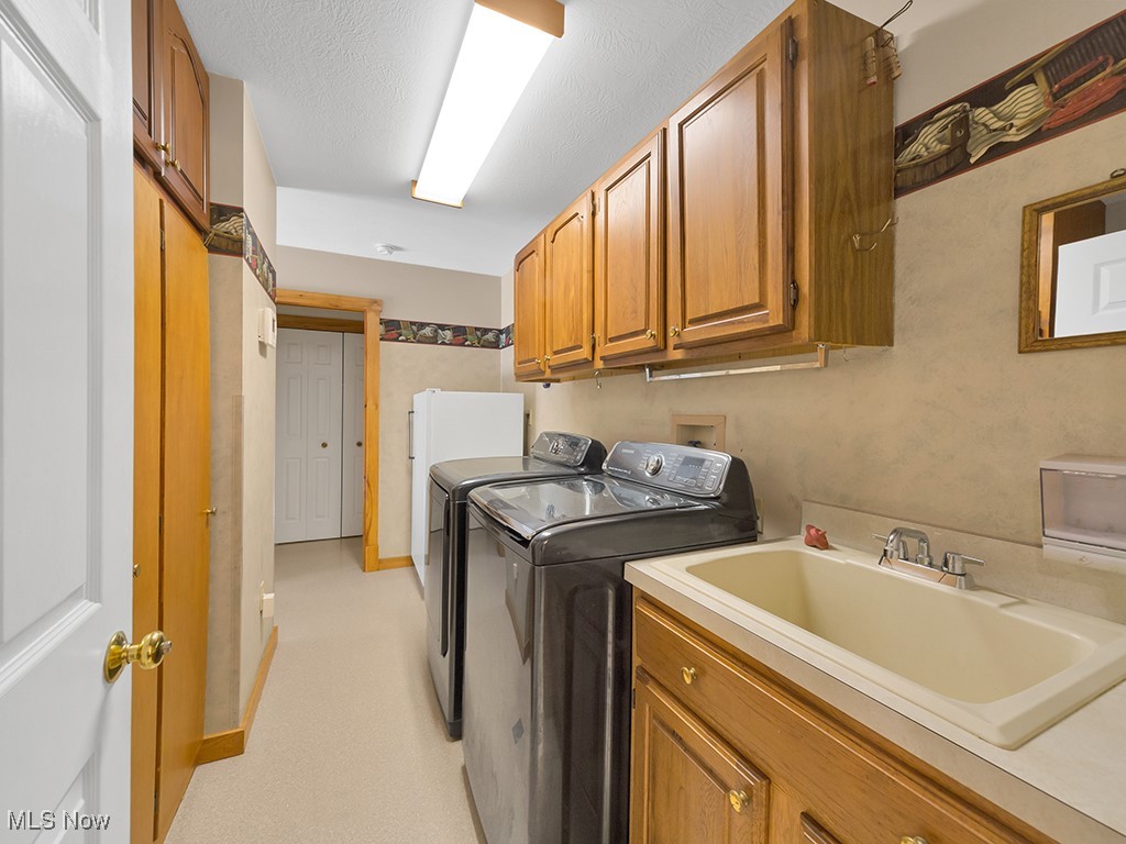 763 High Street Bedford OH 44146