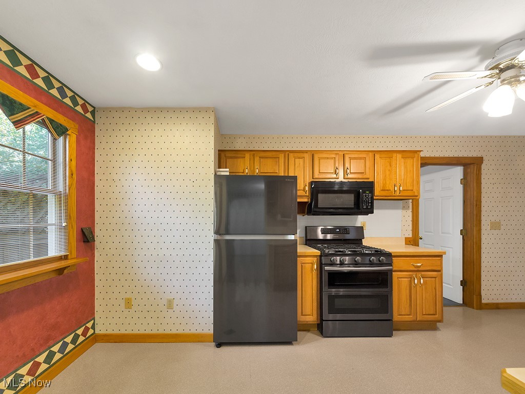 763 High Street Bedford OH 44146