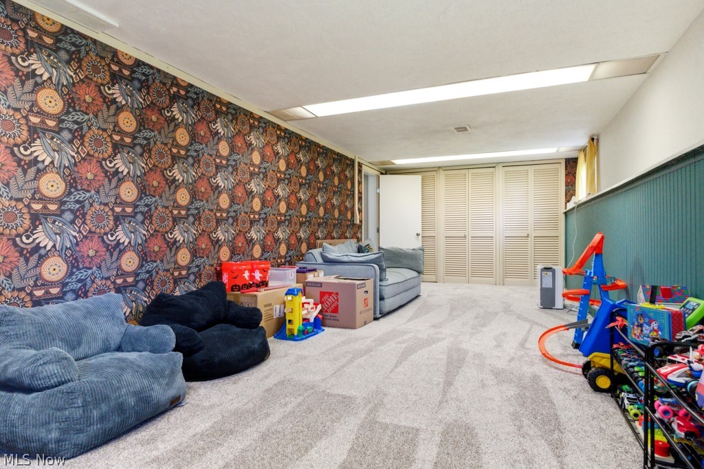 4839 Hartley Drive Lyndhurst OH 44124