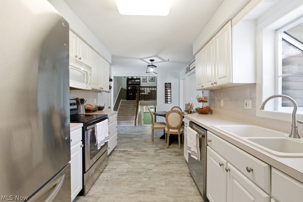 4839 Hartley Drive Lyndhurst OH 44124