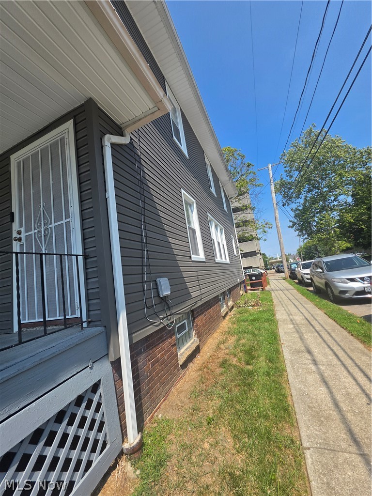 3204 Altoona Road Cleveland OH 44109