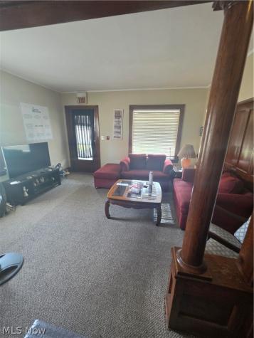 3204 Altoona Road Cleveland OH 44109