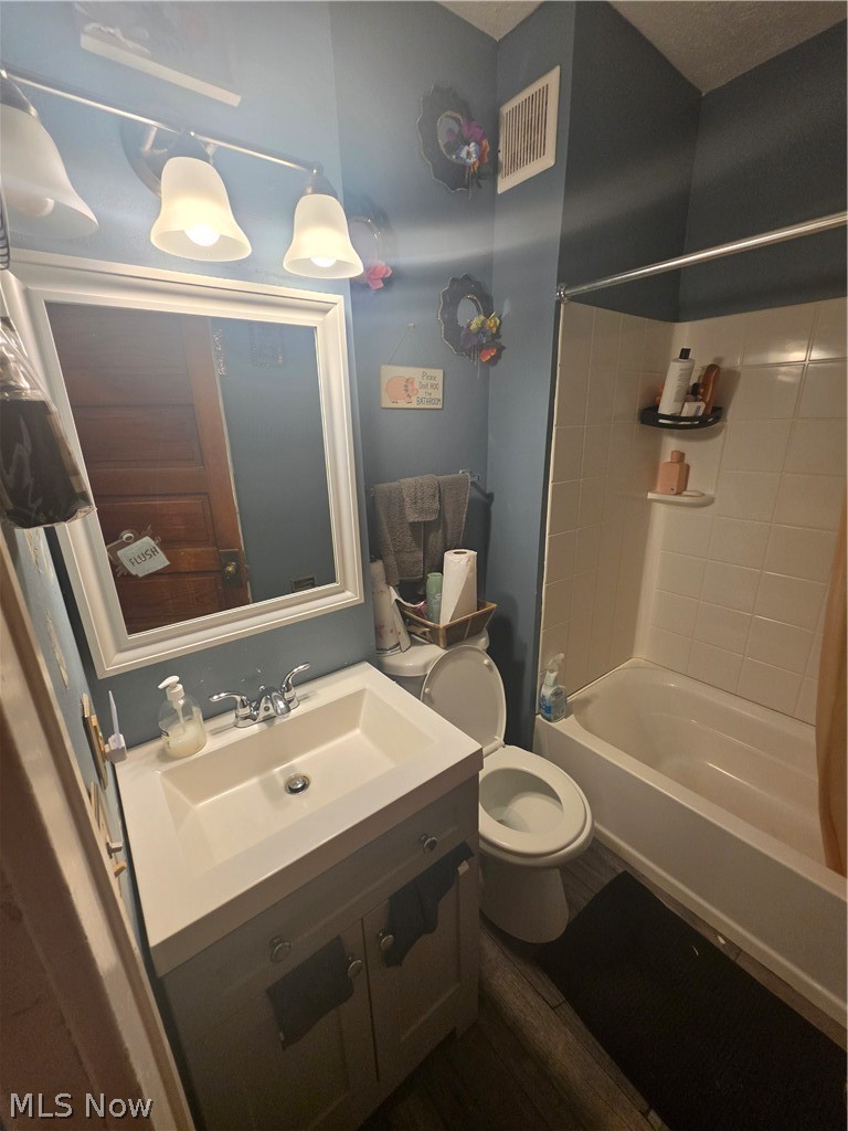 3204 Altoona Road Cleveland OH 44109