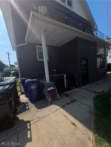 3204 Altoona Road Cleveland OH 44109