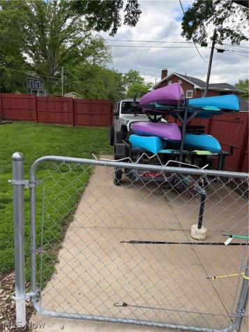 448 Cherry Street W Canal Fulton OH 44614