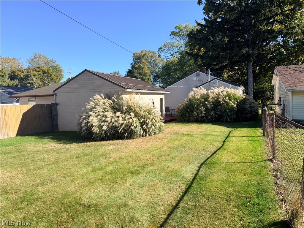 1338 Ormond Avenue Madison OH 44057