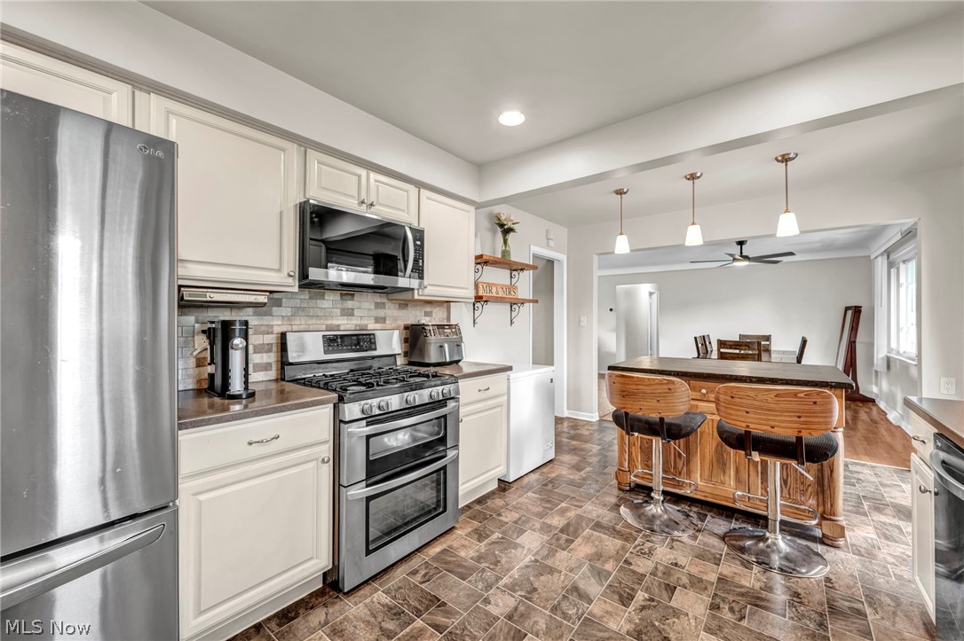 13177 Whitney Road Strongsville OH 44136
