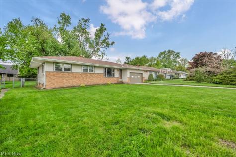 13177 Whitney Road Strongsville OH 44136