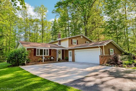 8628 Cedar Road Chesterland OH 44026