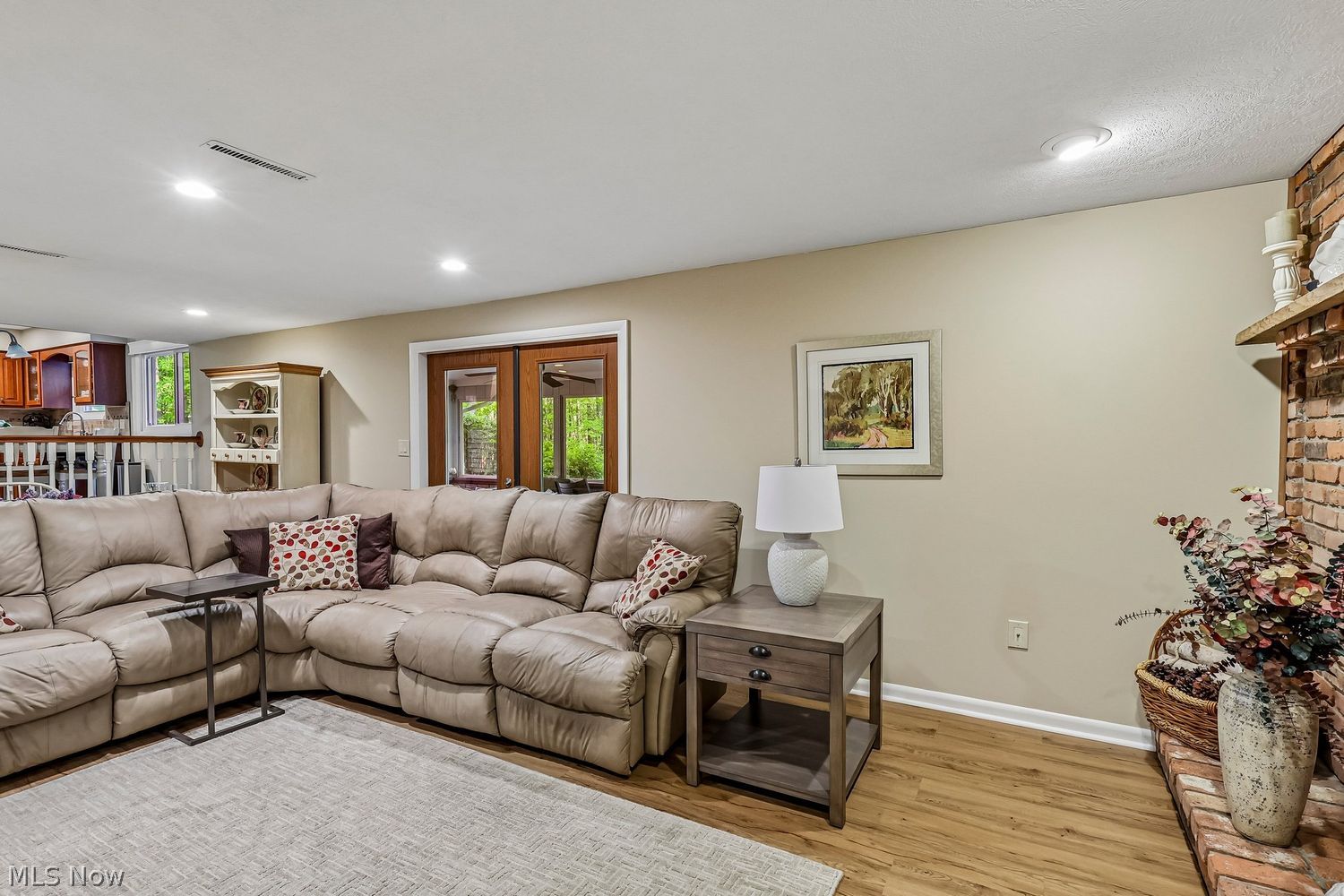 8628 Cedar Road Chesterland OH 44026