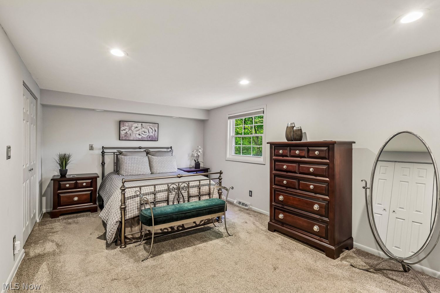 8628 Cedar Road Chesterland OH 44026