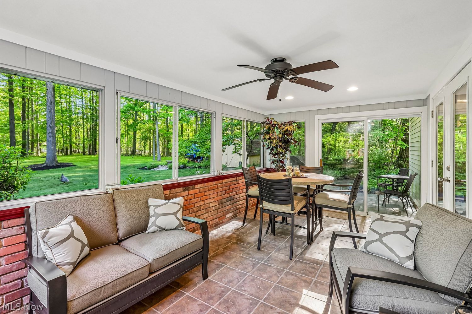 8628 Cedar Road Chesterland OH 44026