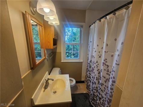 2407 27th Street Cuyahoga Falls OH 44223