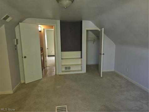 2407 27th Street Cuyahoga Falls OH 44223